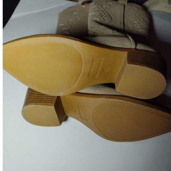 MIA Womens NEW w/Tags Tan Embroidered Tall Cowgirl Boots w/Zipper - sz. 6 1/2 - Picture 4 of 4